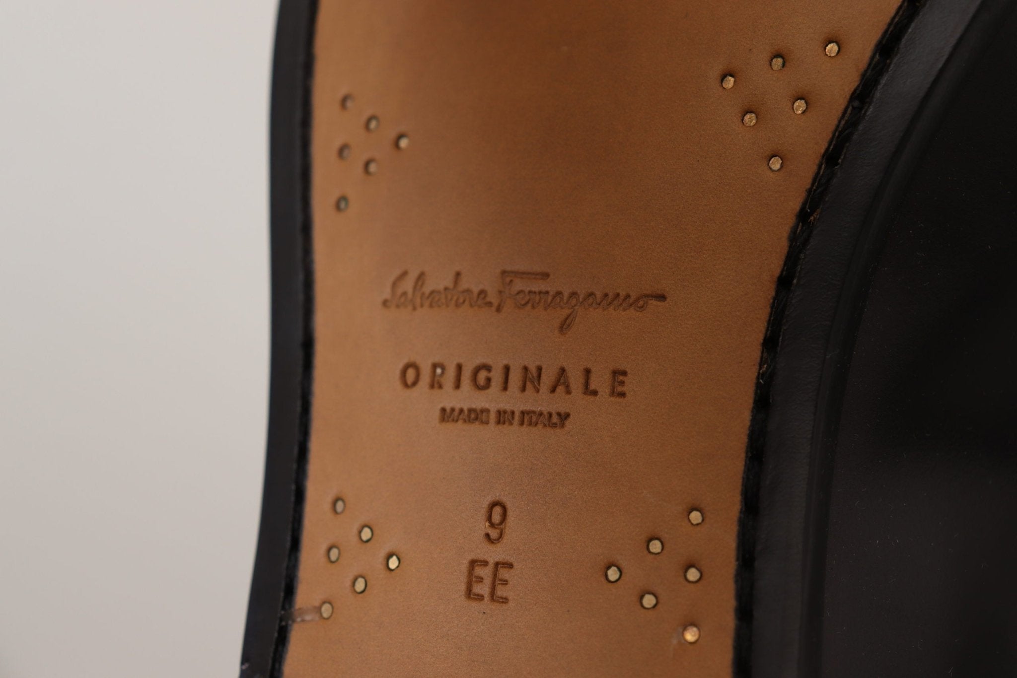 Salvatore Ferragamo Black Calf Leather Moccasin Formal Shoes - Fizigo